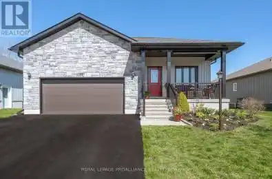 12 Dorchester Drive Prince Edward County (Wellington Ward) Ontario K0K