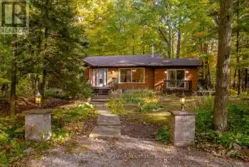 11 Bourgeois Court, Tiny (Lafontaine), Ontario L9M0H3, 2 Bedrooms Bedrooms, ,1 BathroomBathrooms,All Houses,For Sale,Bourgeois,S12079568