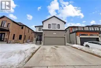 84 GRANDVILLE Circle, Paris, Ontario N3L0J5, 4 Bedrooms Bedrooms, ,5 BathroomsBathrooms,All Houses,For Sale,GRANDVILLE,40702803