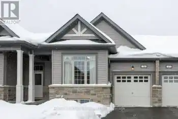 17 LAKEWOOD Crescent, Kawartha Lakes (Bobcaygeon), Ontario K0M1A0, 2 Bedrooms Bedrooms, ,3 BathroomsBathrooms,All Houses,For Sale,LAKEWOOD,X11961182