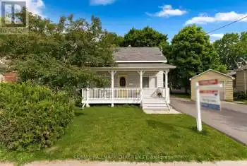 4 Dufferin Street, Barrie (Sanford), Ontario L4N2J7, 3 Bedrooms Bedrooms, ,2 BathroomsBathrooms,All Houses,For Sale,Dufferin,S12013628