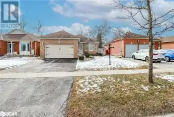 163 LIVINGSTONE Street, Barrie, Ontario L4N7J7, 3 Bedrooms Bedrooms, ,3 BathroomsBathrooms,All Houses,For Sale,LIVINGSTONE,40715479