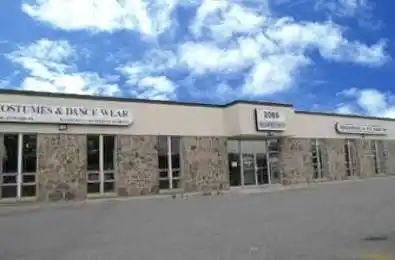 2065 Midland Avenue Unit# 3 Toronto E09 Ontario M1P 4P8
