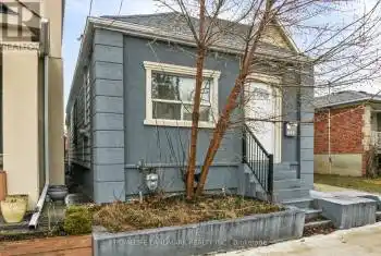 1341 Woodbine Avenue, Toronto (Woodbine-Lumsden), Ontario M4C4G3, 4 Bedrooms Bedrooms, ,2 BathroomsBathrooms,All Houses,For Sale,Woodbine,E12079767