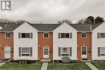 380 QUARTER TOWN Line Unit# 30, Tillsonburg, Ontario N4G5L5, 3 Bedrooms Bedrooms, ,2 BathroomsBathrooms,All Houses,For Sale,QUARTER TOWN,X11290707