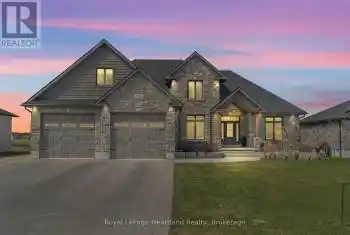 411 JANE Street, Minto, Ontario N0G2P0, 7 Bedrooms Bedrooms, ,3 BathroomsBathrooms,All Houses,For Sale,JANE,X11928404
