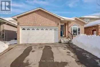 190 Deerpath Drive, Guelph (Willow West/Sugarbush/West Acres), Ontario N1K1W6, 5 Bedrooms Bedrooms, ,3 BathroomsBathrooms,All Houses,For Sale,Deerpath,X11988652