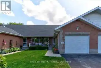 123 Church Street, Wellington North (Mount Forest), Ontario N0G2L2, 3 Bedrooms Bedrooms, ,3 BathroomsBathrooms,All Houses,For Sale,Church,X11999884