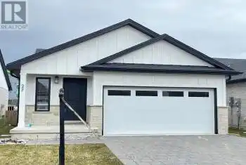 27 Olde Clover Drive, Lucan Biddulph (Lucan), Ontario N0M2J0, 4 Bedrooms Bedrooms, ,3 BathroomsBathrooms,All Houses,For Sale,Olde Clover,X11926910