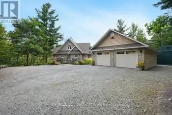 916 Humphries Road, Horton, Ontario K7V3Z8, 4 Bedrooms Bedrooms, ,4 BathroomsBathrooms,All Houses,For Sale,Humphries,X11957167