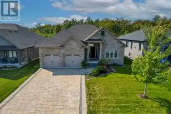 254 Lancaster Drive, Port Colborne (878 - Sugarloaf), Ontario L3K0A8, 5 Bedrooms Bedrooms, ,3 BathroomsBathrooms,All Houses,For Sale,Lancaster,X11984131