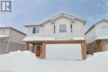 17 HAWKSWOOD Drive, Kitchener, Ontario N2K4J6, 3 Bedrooms Bedrooms, ,3 BathroomsBathrooms,All Houses,For Rent,HAWKSWOOD,40684003