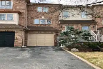 39 Bowler Street, Aurora (Bayview Wellington), Ontario L4G7H7, 2 Bedrooms Bedrooms, ,2 BathroomsBathrooms,All Houses,For Sale,Bowler,N11985101