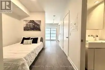 20 Richardson Street Unit# 611, Toronto (Waterfront Communities), Ontario M5A0S6, 1 Bedroom Bedrooms, ,1 BathroomBathrooms,Condo,For Sale,Richardson,C12080057