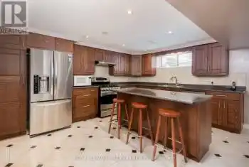 31 Marlington Crescent, Toronto (Downsview-Roding-CFB), Ontario M3L1K3, 3 Bedrooms Bedrooms, ,2 BathroomsBathrooms,All Houses,For Sale,Marlington,W12080060