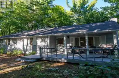 10262 Oakburn Court Lambton Shores (Grand Bend) Ontario N0M1T0