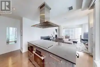 8 The Esplanade Street Unit# 1802, Toronto (Waterfront Communities), Ontario M5E0A6, 3 Bedrooms Bedrooms, ,2 BathroomsBathrooms,Condo,For Sale,The Esplanade,C11991839
