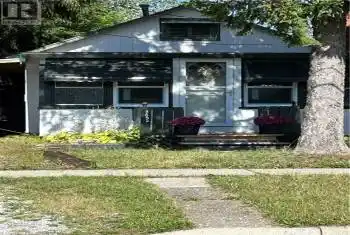 3852 ROXBOROUGH Avenue, Crystal Beach, Ontario L0S1B0, 1 Bedroom Bedrooms, ,1 BathroomBathrooms,All Houses,For Sale,ROXBOROUGH,40714847
