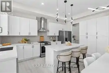 3405 Mosley Gate, Oakville (1008 - GO Glenorchy), Ontario L6H0Z1, 7 Bedrooms Bedrooms, ,6 BathroomsBathrooms,All Houses,For Rent,Mosley,W12080039