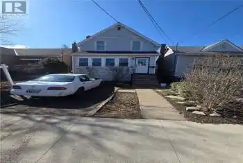 32 EAST 23RD Street, Hamilton, Ontario L8V2W6, 4 Bedrooms Bedrooms, ,2 BathroomsBathrooms,All Houses,For Sale,EAST 23RD,40700288