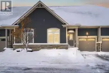 16 Kari Crescent, Collingwood, Ontario L9Y5B4, 2 Bedrooms Bedrooms, ,3 BathroomsBathrooms,Commercial,For Sale,Kari,S11987415