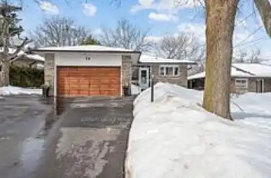28 Landfair Crescent Toronto E09 Ontario M1J 3A7
