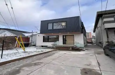 257 Chisholm Avenue Toronto E03 Ontario M4C 4W5