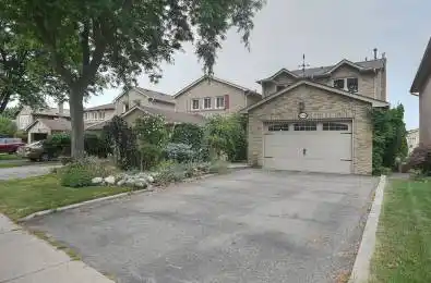 4084 Trapper Crescent Mississauga Ontario L5L 3A9