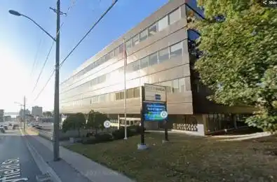 136 BAYFIELD Street Unit# 200 Barrie Ontario L4M 3B3