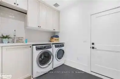 53 Niagara Street Collingwood Ontario L9Y 3X1