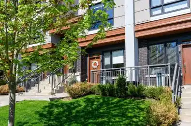 39 Robinson Street Unit# 6 Grimsby Ontario L3M 3C8