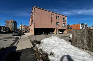 3069 Lake Shore Boulevard Unit# 102 Toronto W06 Ontario M8V 1K6