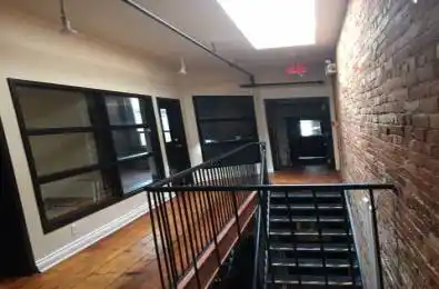 348A Queen Street Toronto C01 Ontario M5V 2A2