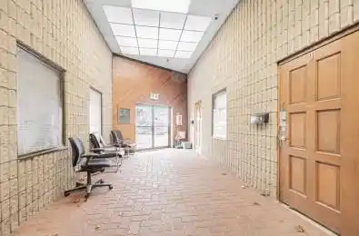 32 Goodmark Place Unit# 9 Toronto W10 Ontario M9W 6J4