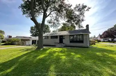 6 Woodland Acres Belleville Ontario K8N 4K1