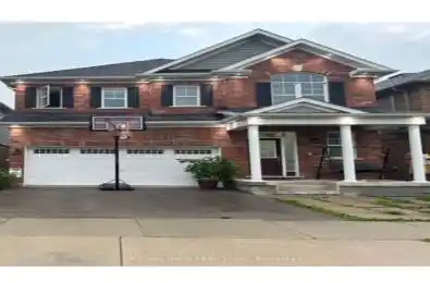 95 Wannamaker Crescent Cambridge Ontario N3E 0C5