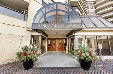 3900 Yonge Street Unit# 301 Toronto C04 Ontario M4N 3N6