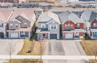 75 PEARL Drive Orillia Ontario L3V 0A6