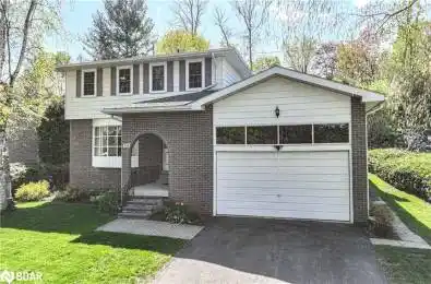 351 TALLWOOD Drive Orillia Ontario L3V 2H1
