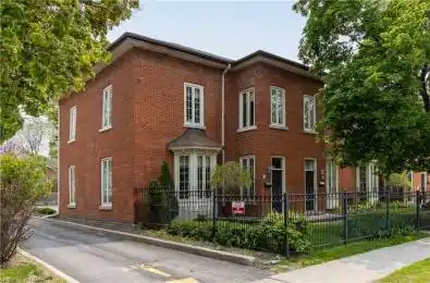 243 JOHN Street Belleville Ontario K8N 3G2