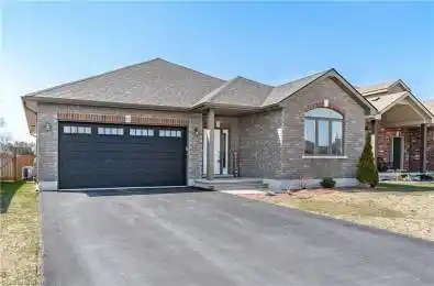 12 BROOKFIELD Crescent Quinte West Ontario K8V 0H8