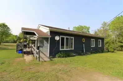 18 PINE RIDGE Road Bancroft Ontario K0L 1C0