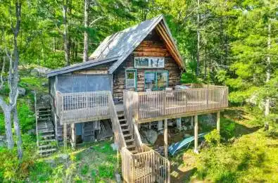 1014 LOWRY Lane Frontenac Ontario K0H 1J0