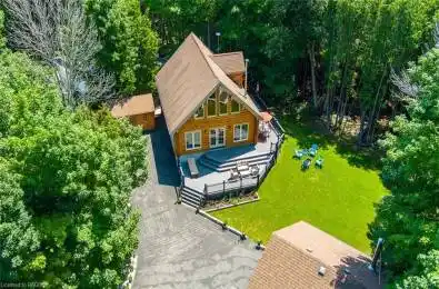 Welcome to 20 Sandy Pines with over 2000 sq ft of finished living space and 800+sq ft of composite deck