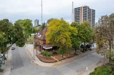 193-195 Janette Avenue Windsor Ontario N9A 4Y9