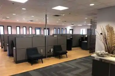 30 Kern Road Unit# 201 Toronto C13 Ontario M3B 1T1