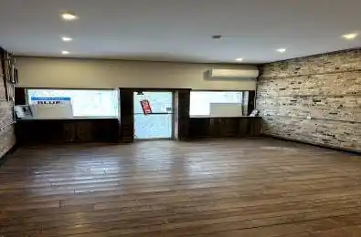 228 MAIN Street Southwest Middlesex Ontario N0L 1M0