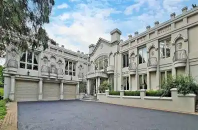 305 Woodland Acres Crescent Vaughan Ontario L6A 1G1