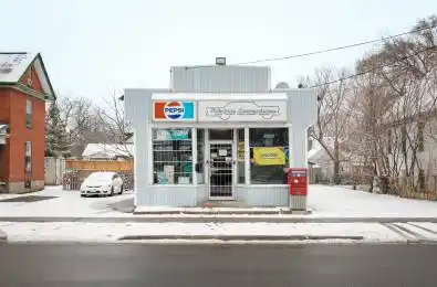 634 Chamberlain Street Peterborough Ontario K9J 4M1