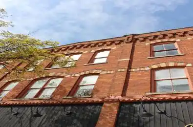 72-76 Hurontario Street Unit# 203 Collingwood Ontario L9Y 2L8